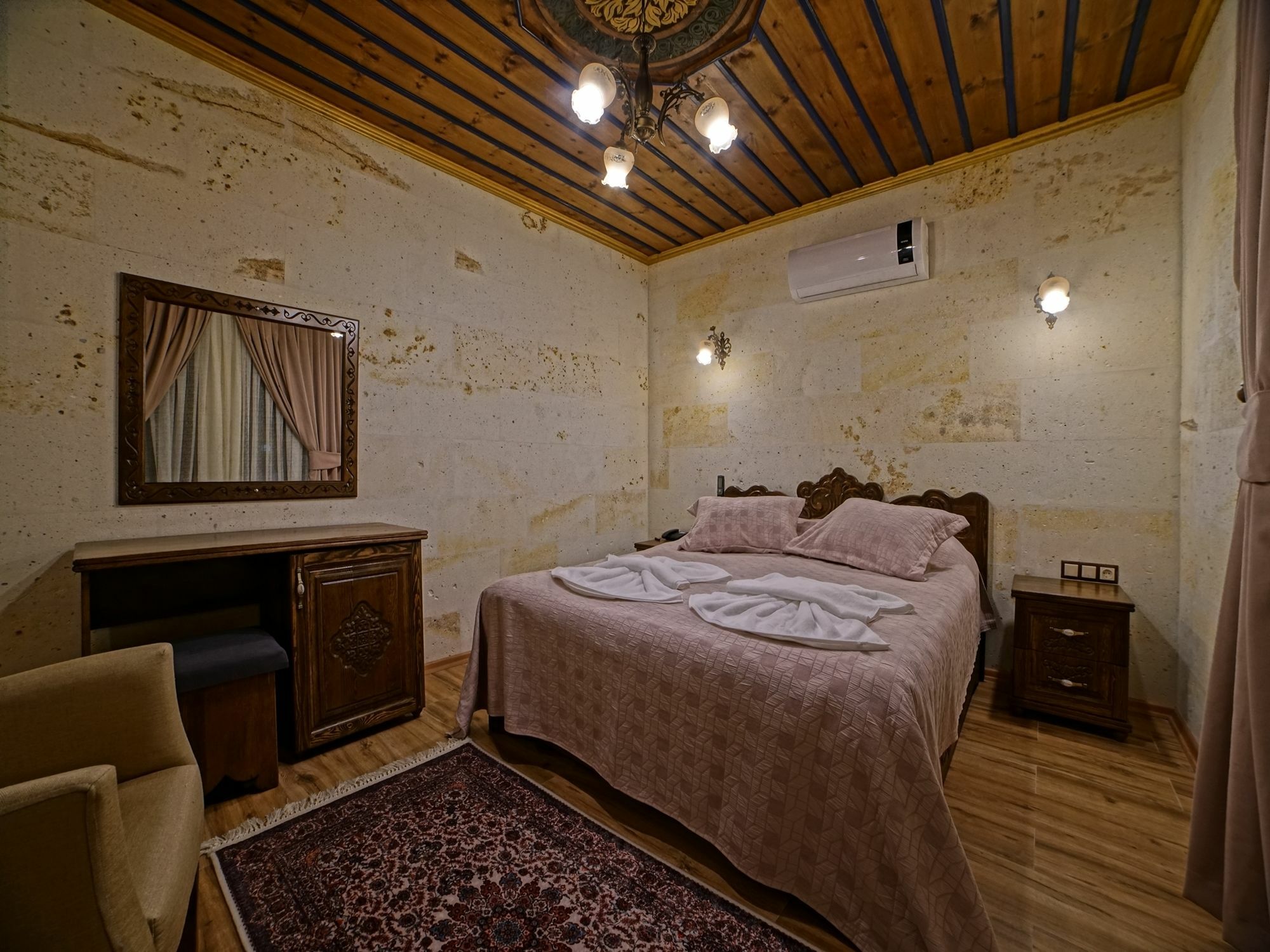 Hotel Milat Cave 2*