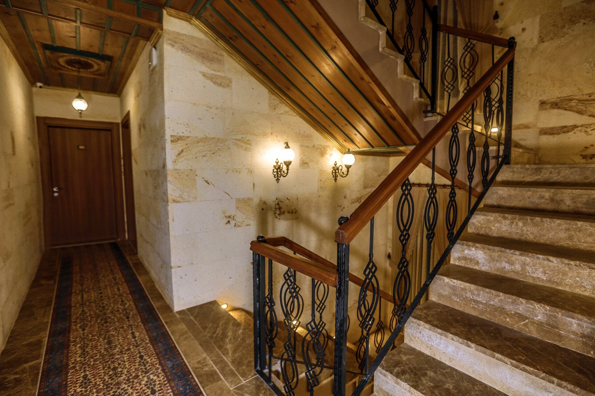 Hotel Milat Cave 2*