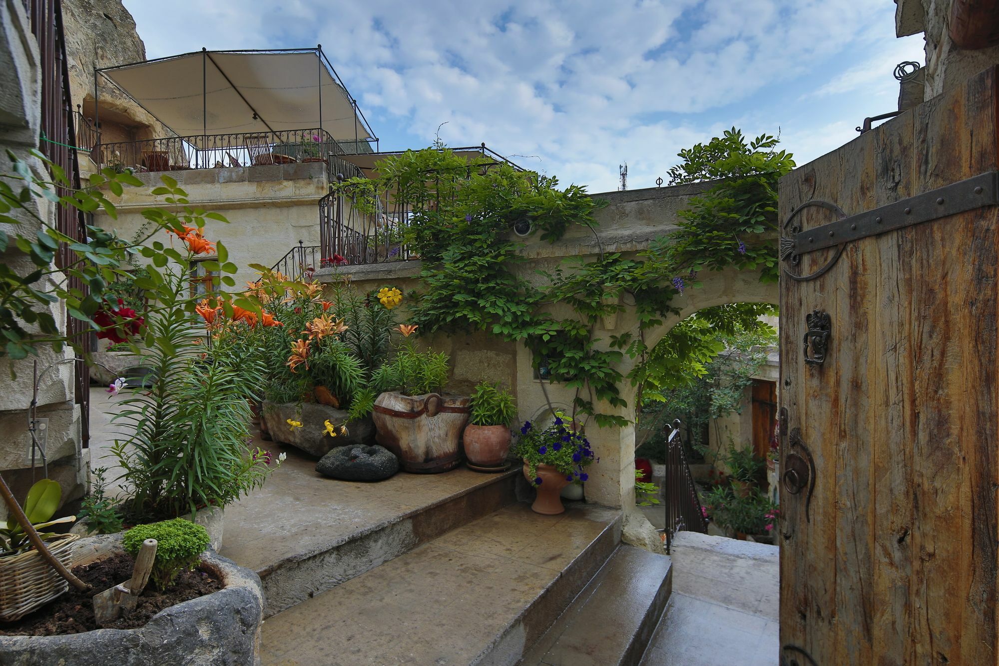 Hotel Koza Cave