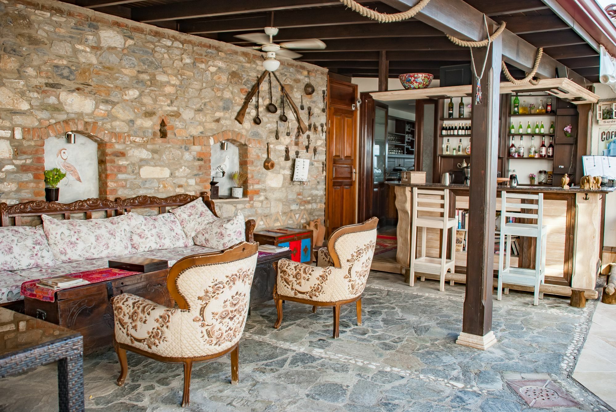 Ayasoluk Hotel & Restaurant Hotel 2*