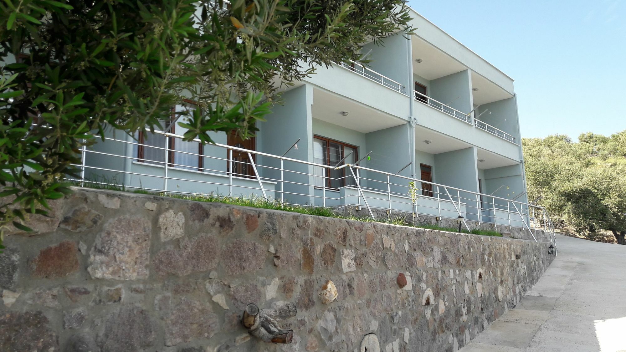 Nazan & Restaurant & 3*