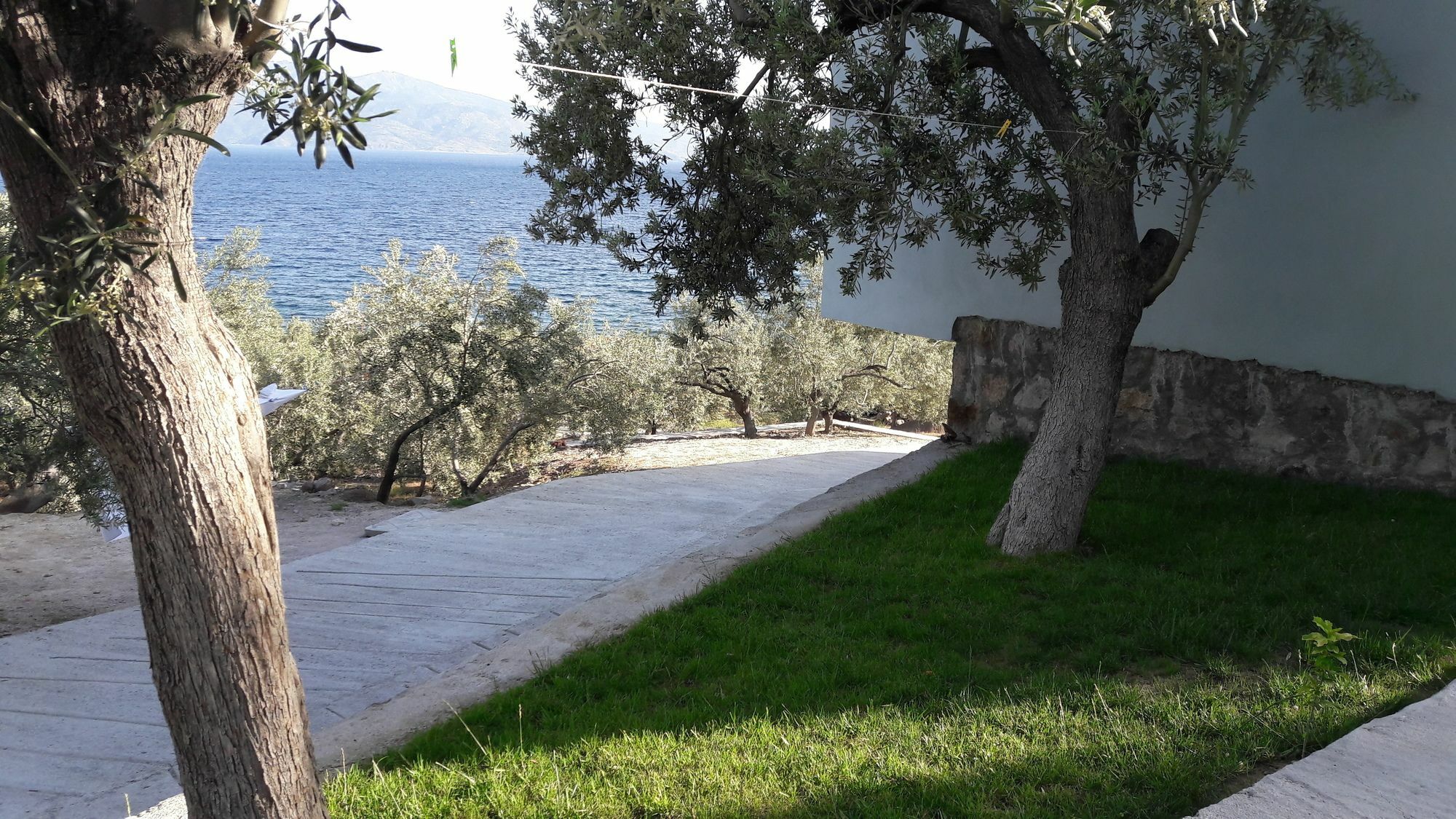 Nazan & Restaurant & Hotel 3*