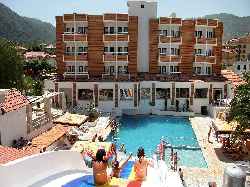 Club Munamar Hotel