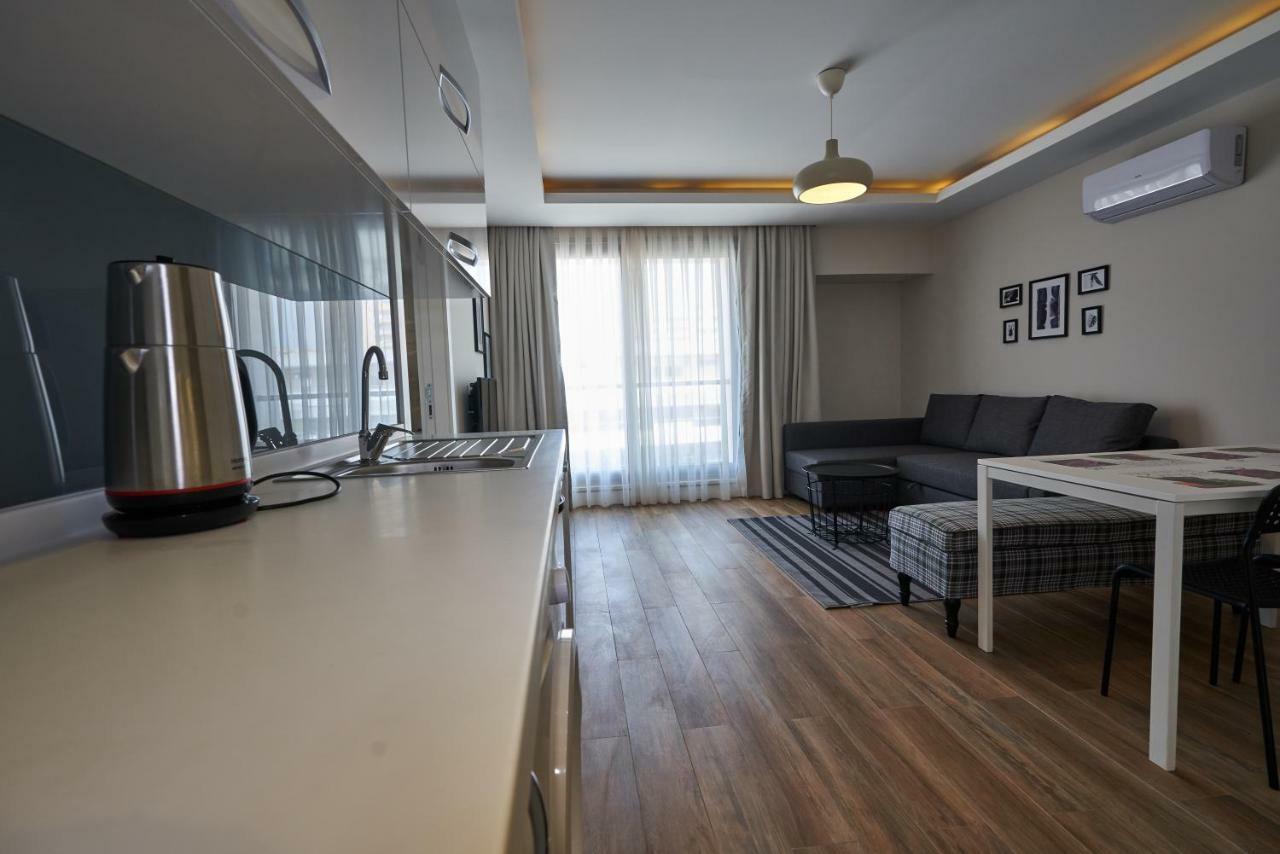 Hotel Lara Suite's *