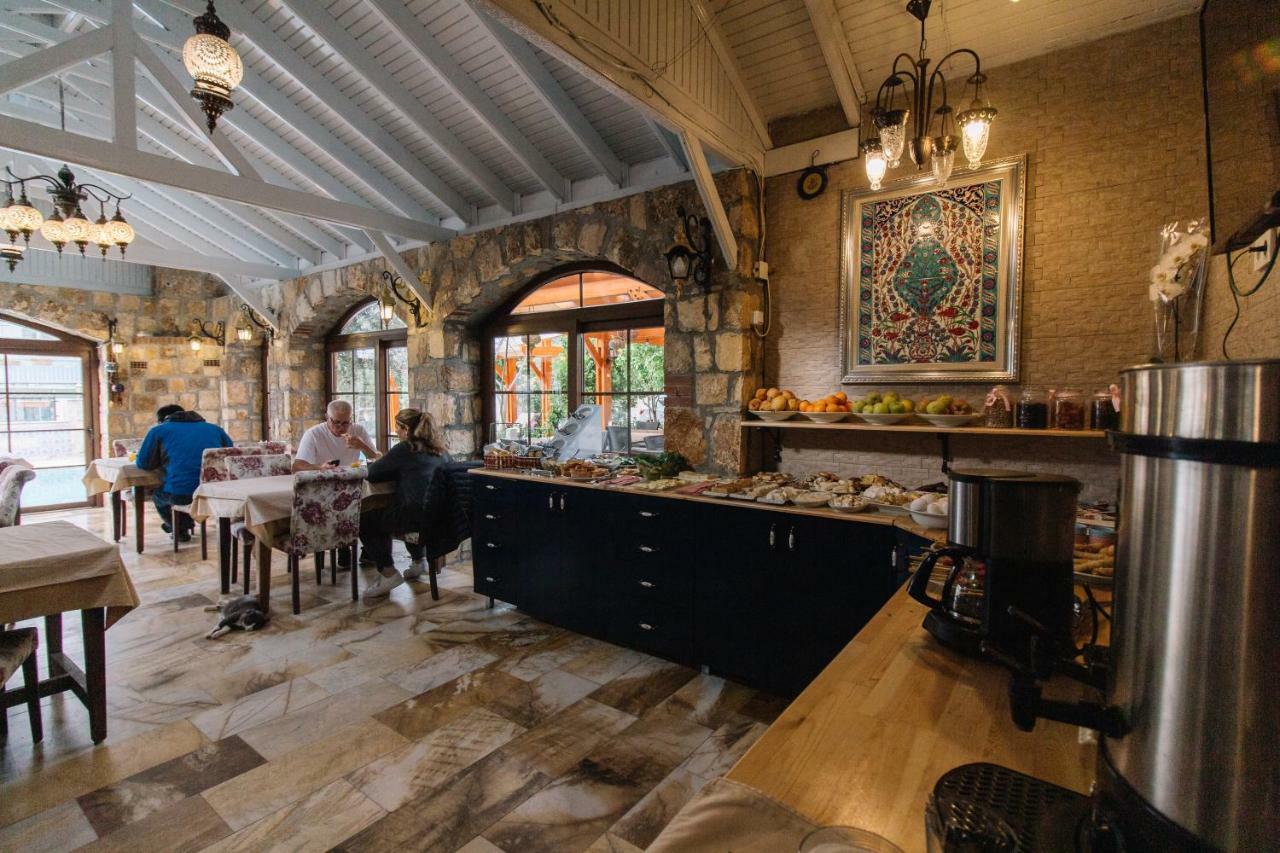 Melrose House