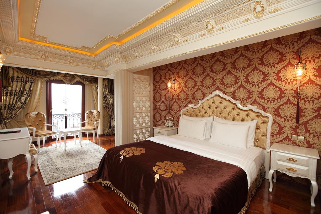 Deluxe Golden Horn Sultanahmet Hotel 4*