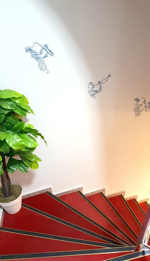 Apartment Expo Mg -
