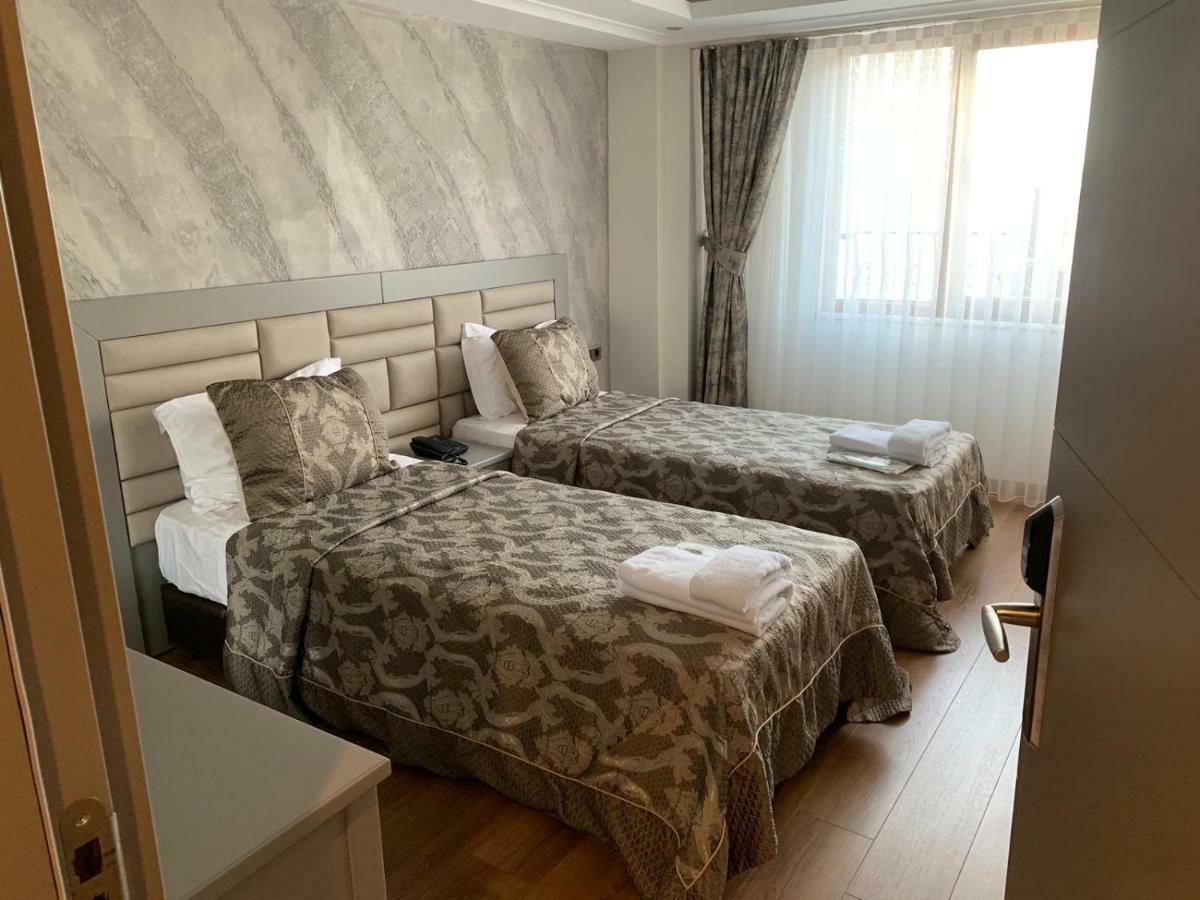 Regency World Hotel