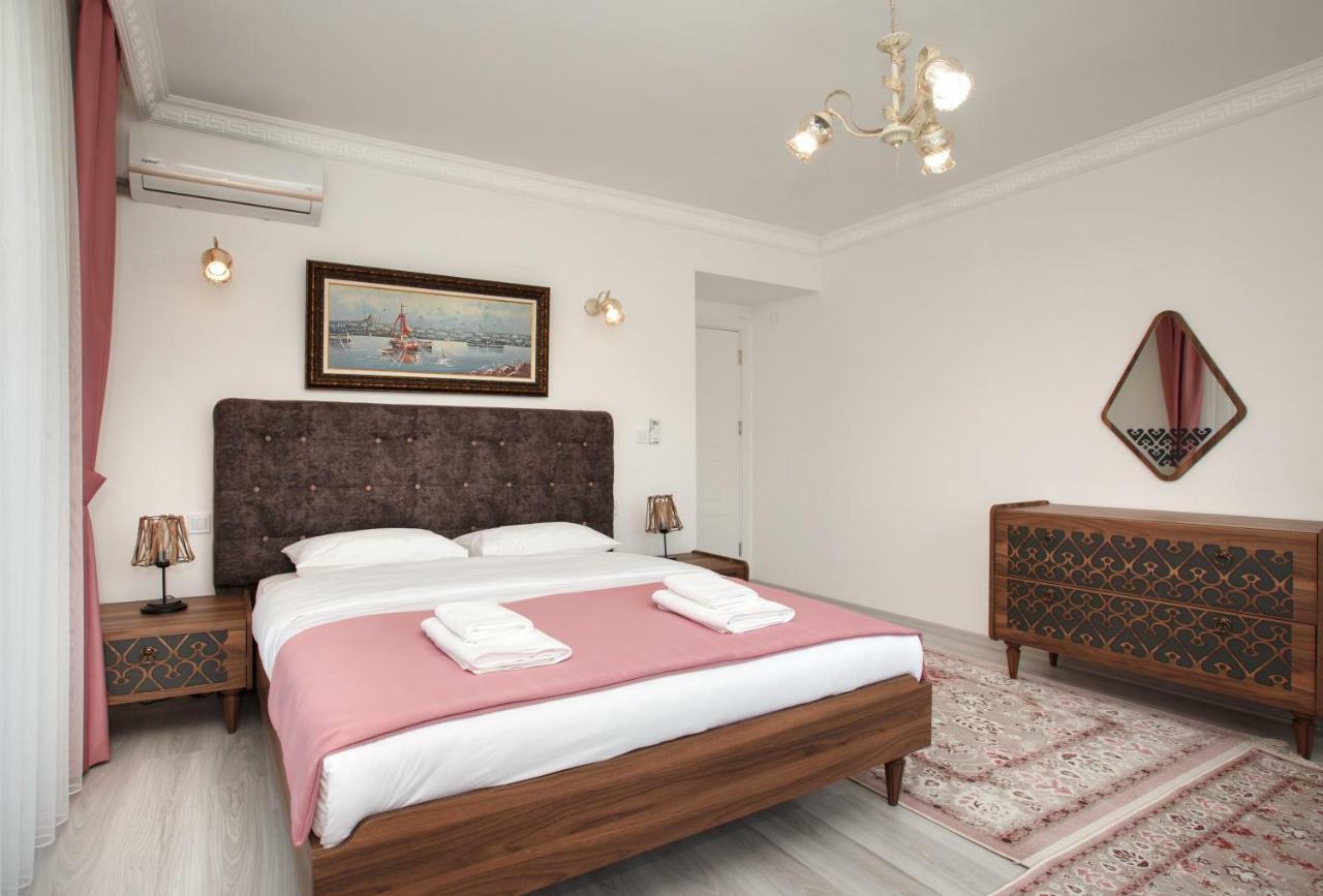 Golden Star Aparthotel