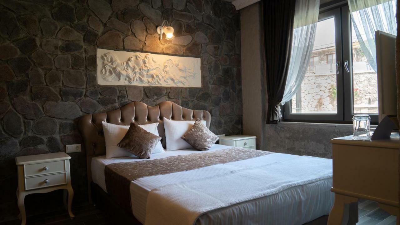 Alis Farm Boutique & Hotel 2*