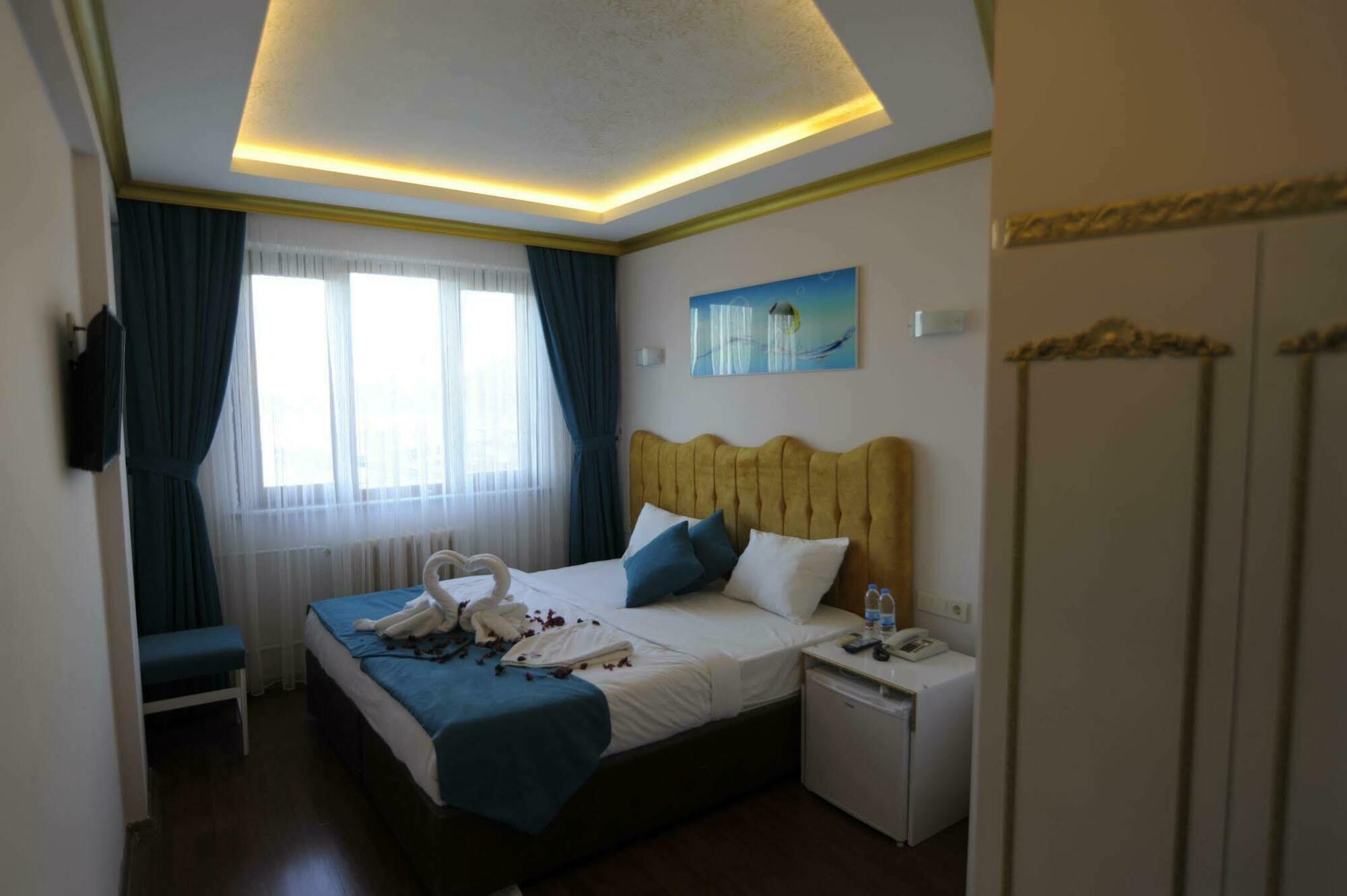 Port 3*