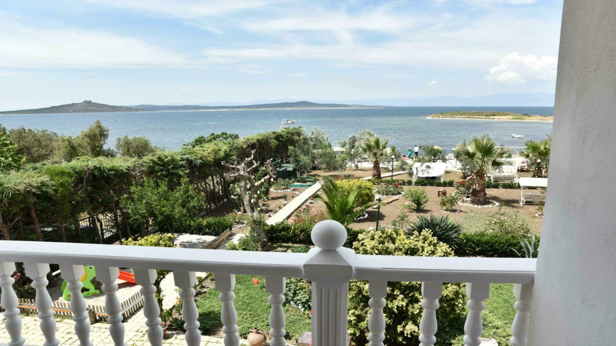 Cunda Hotel Hotel