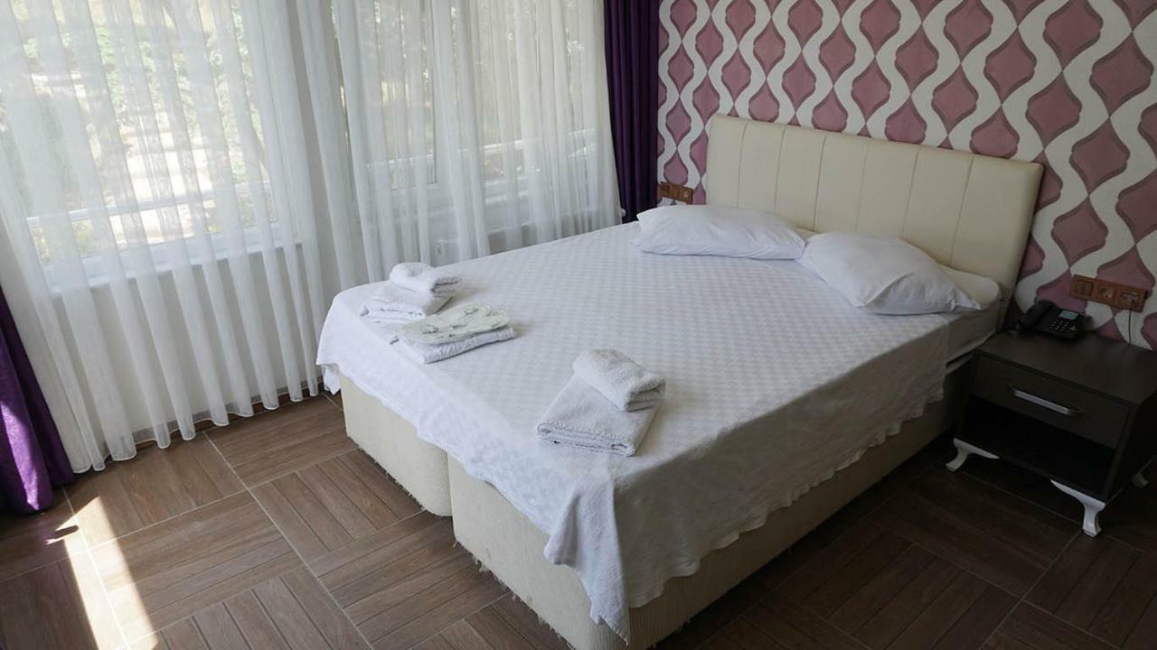 Hotel Pyrgos