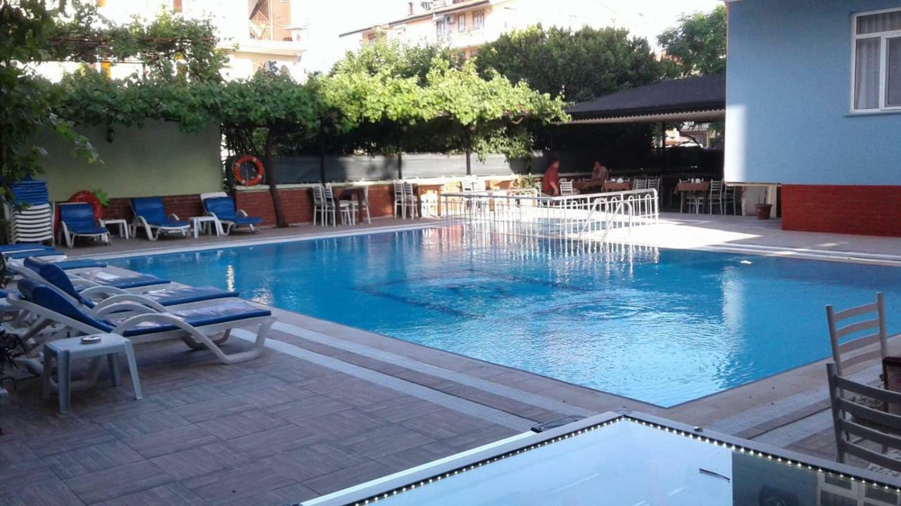 Nergos Hotel
