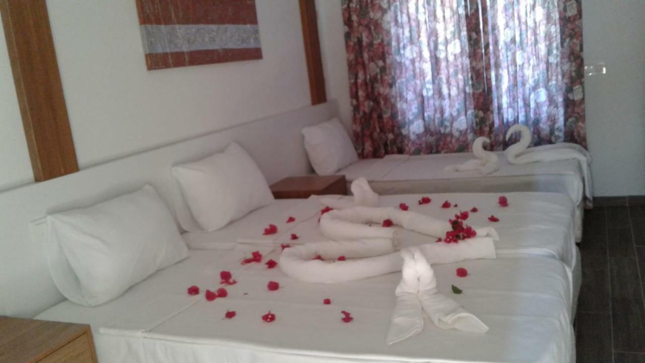 Hotel Nergos 3*
