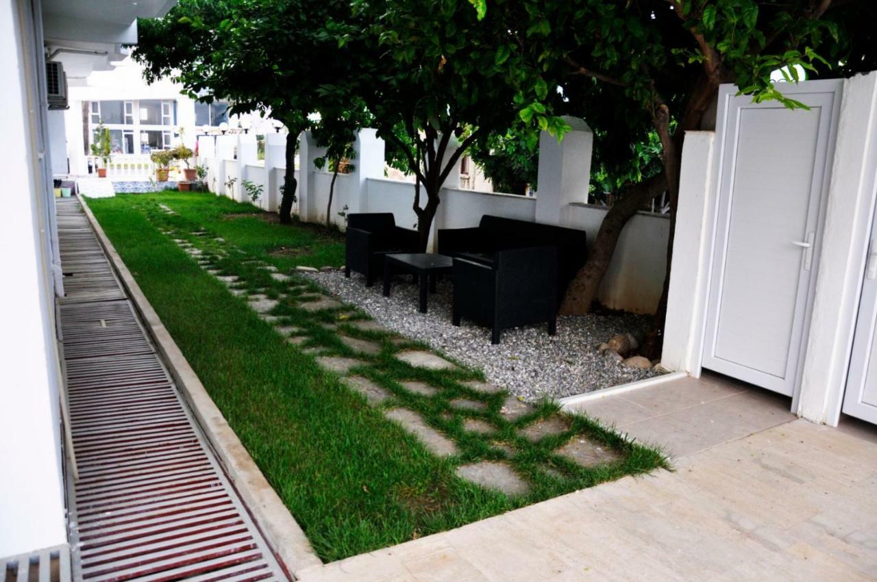 Evon Aparthotel 3*