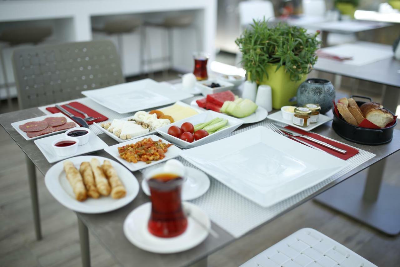 Hotel Ascot Bueyuekada Adalar