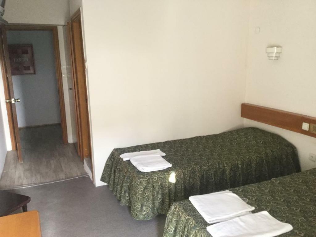 Dias Hotel 2*