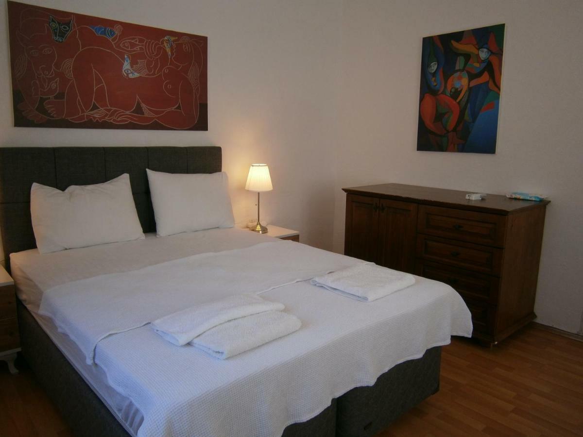 Vista Suites Apartment *