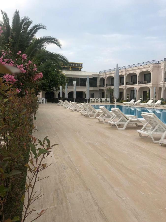 Hotel Grand Vuslat *