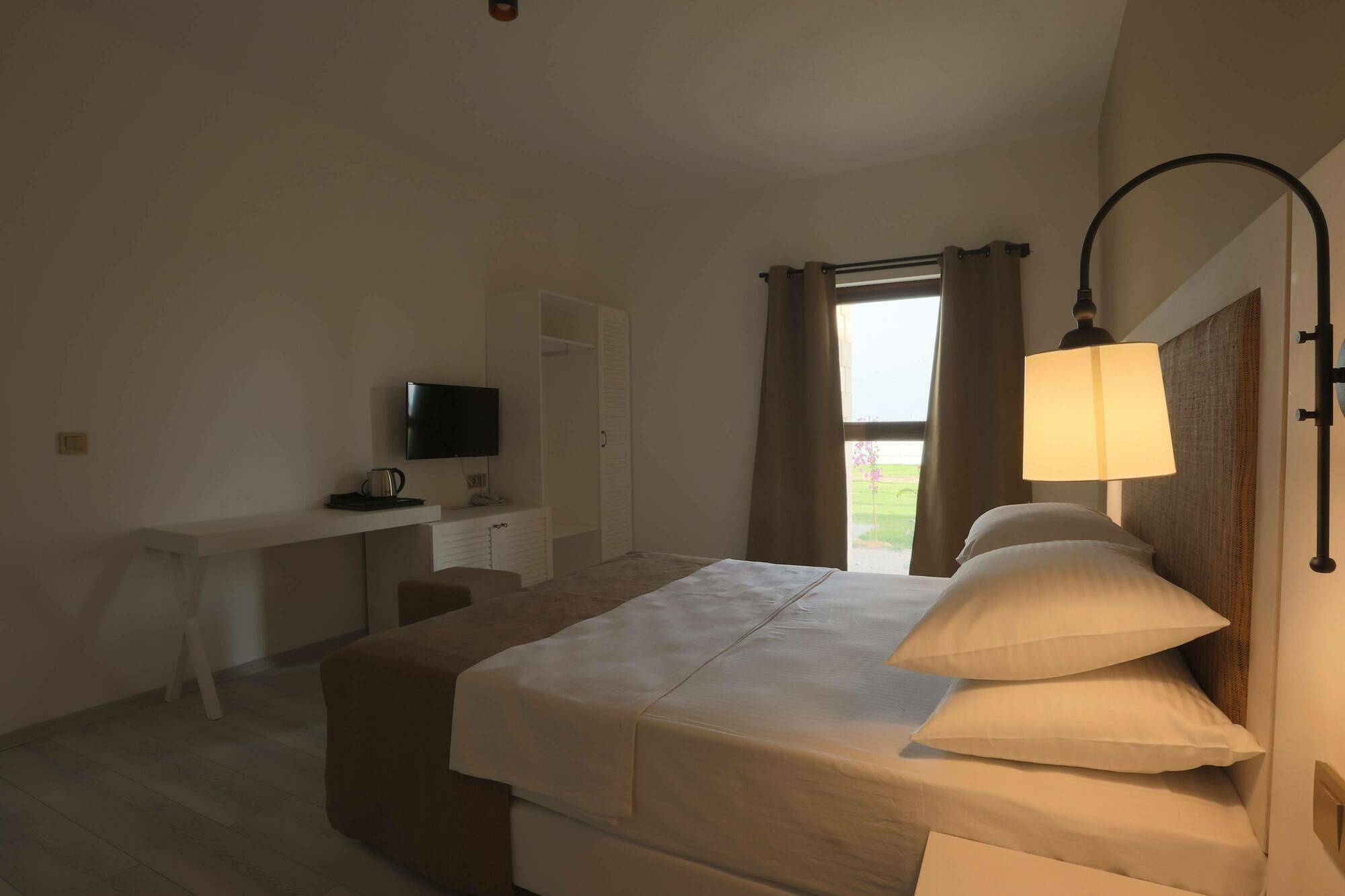 Sea Hotel 3*