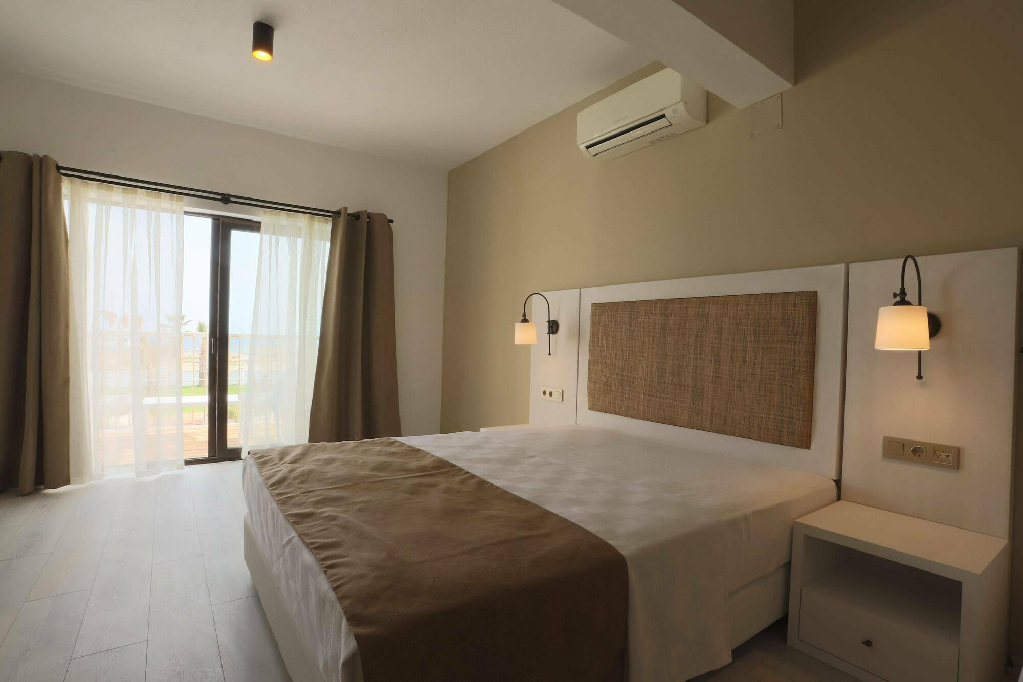 Sea Hotel