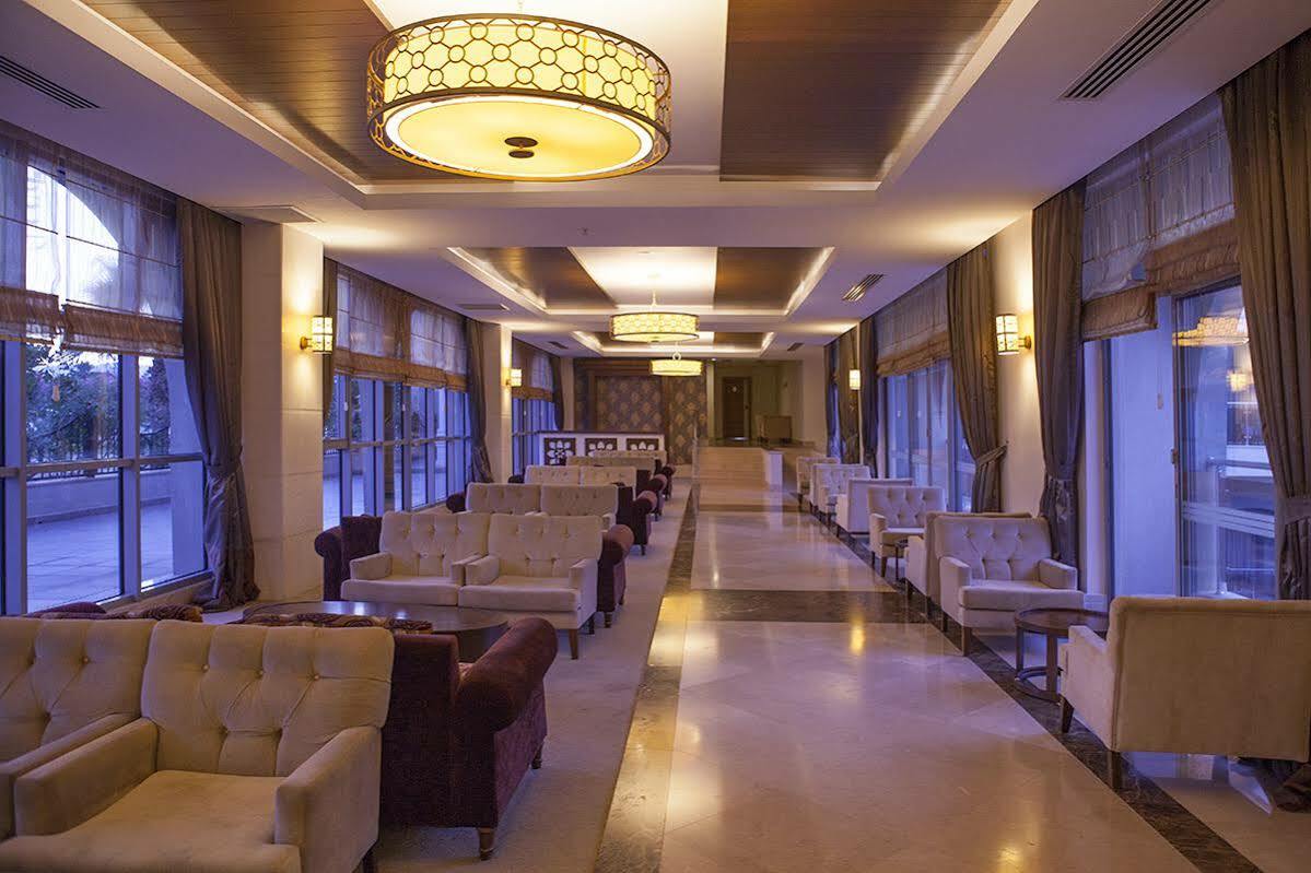 Diamond & Resort Side