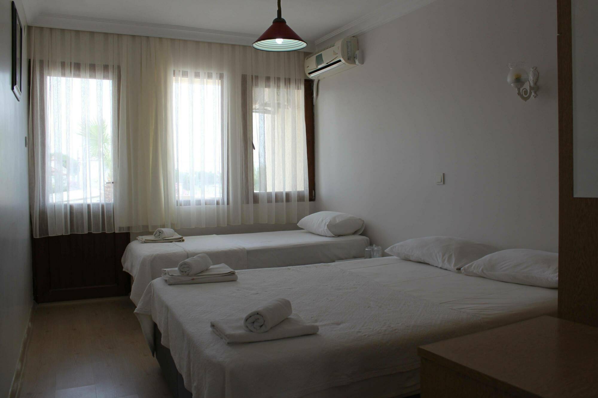 Altin & Hotel