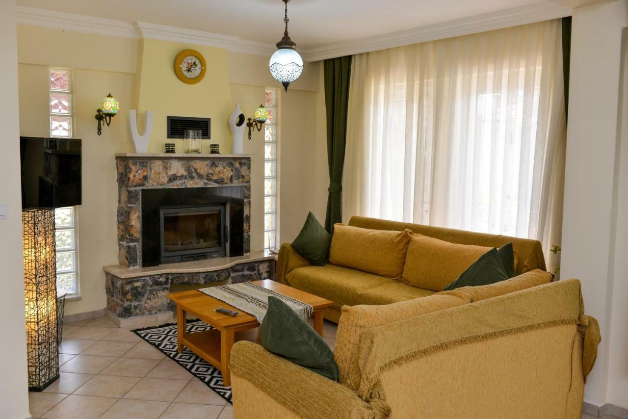 Villa Kilic- 5 Bedroom In Hisaronu *