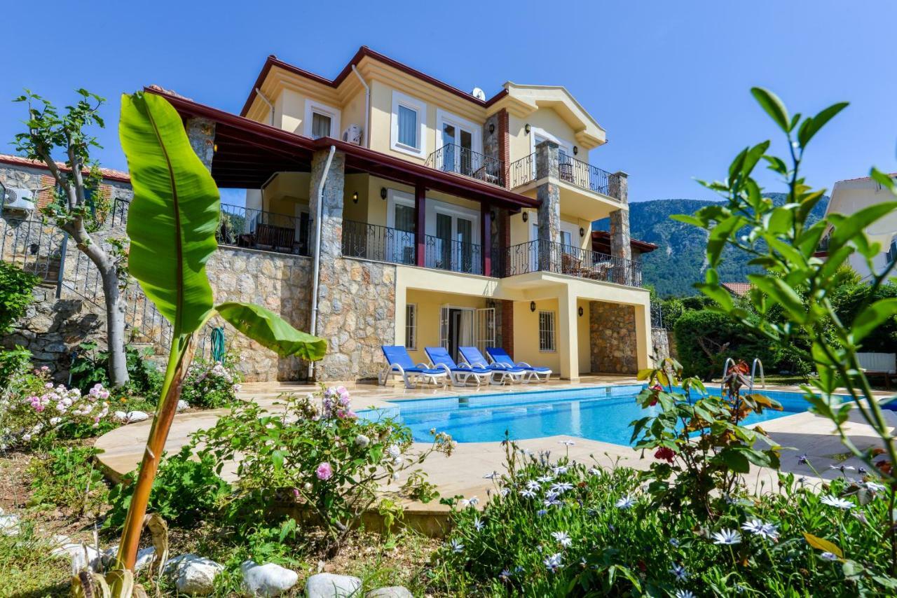 Kilic- 5 Bedroom In Hisaronu Villa *