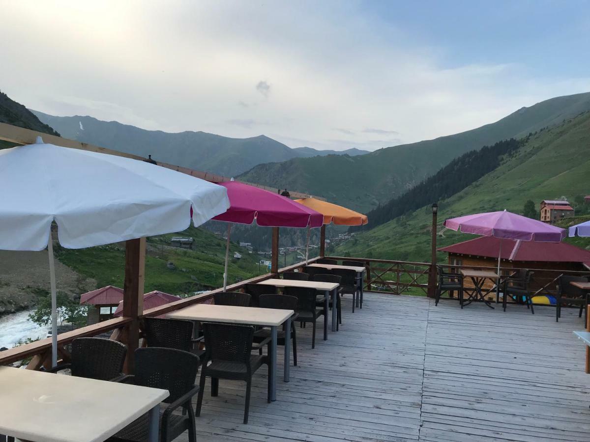 Yedigoller & Restaurant 2* Uzungol