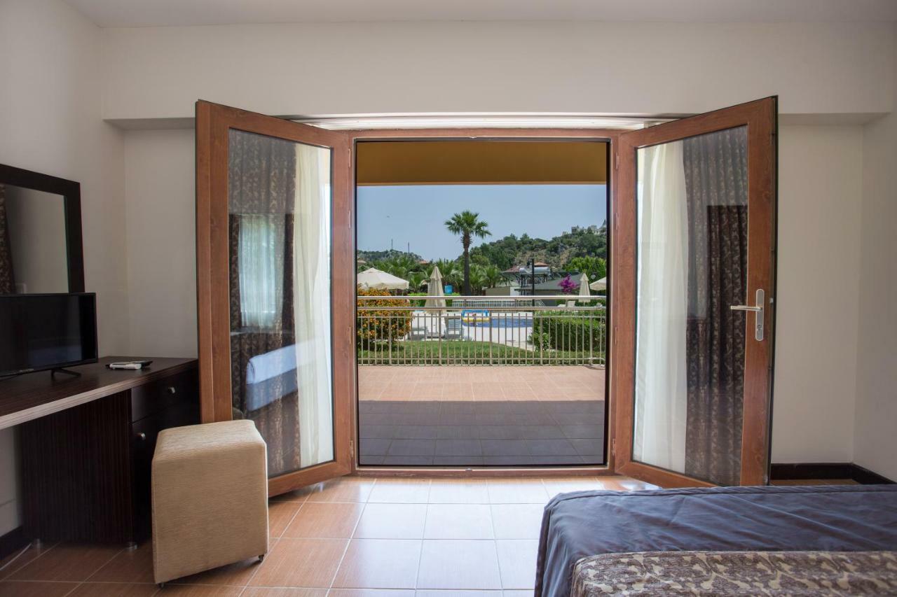 The One Club Hotel 4*