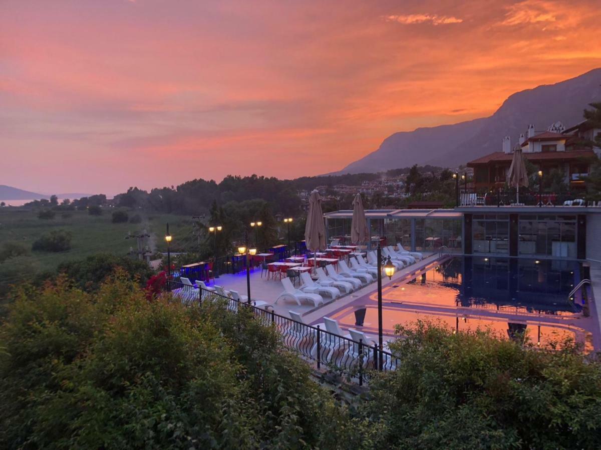 Marine Hotel 3*