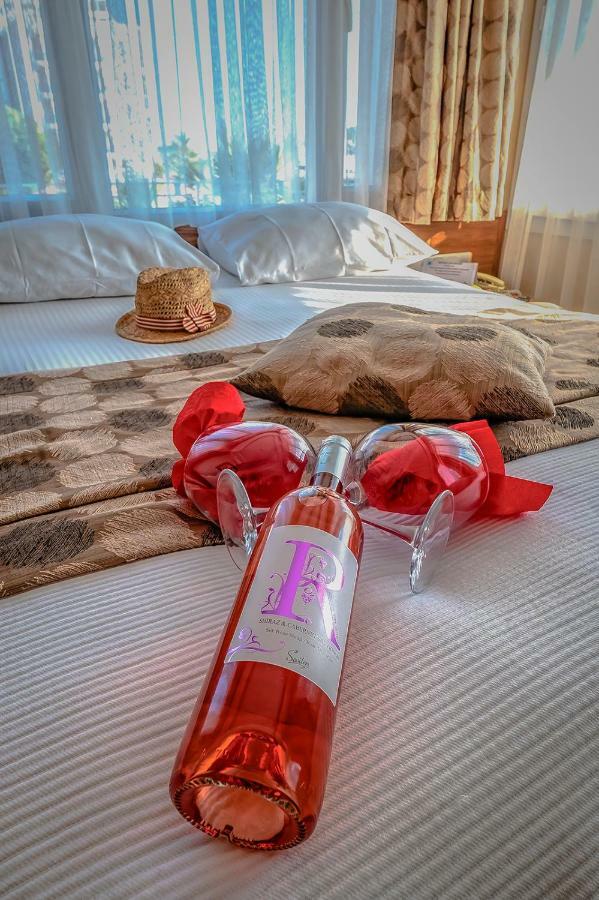 Vongole Hotel Cesme