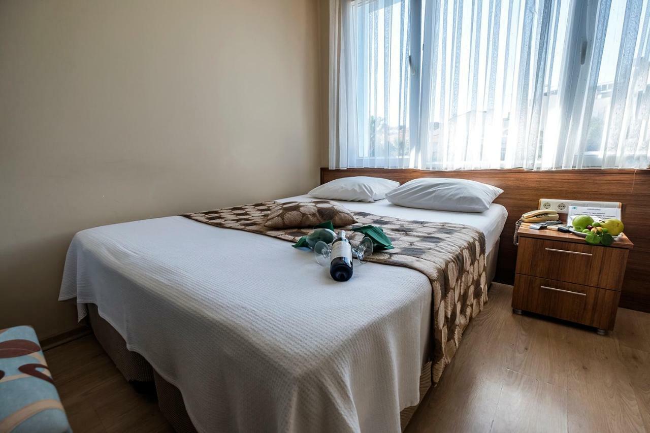 Hotel Vongole *