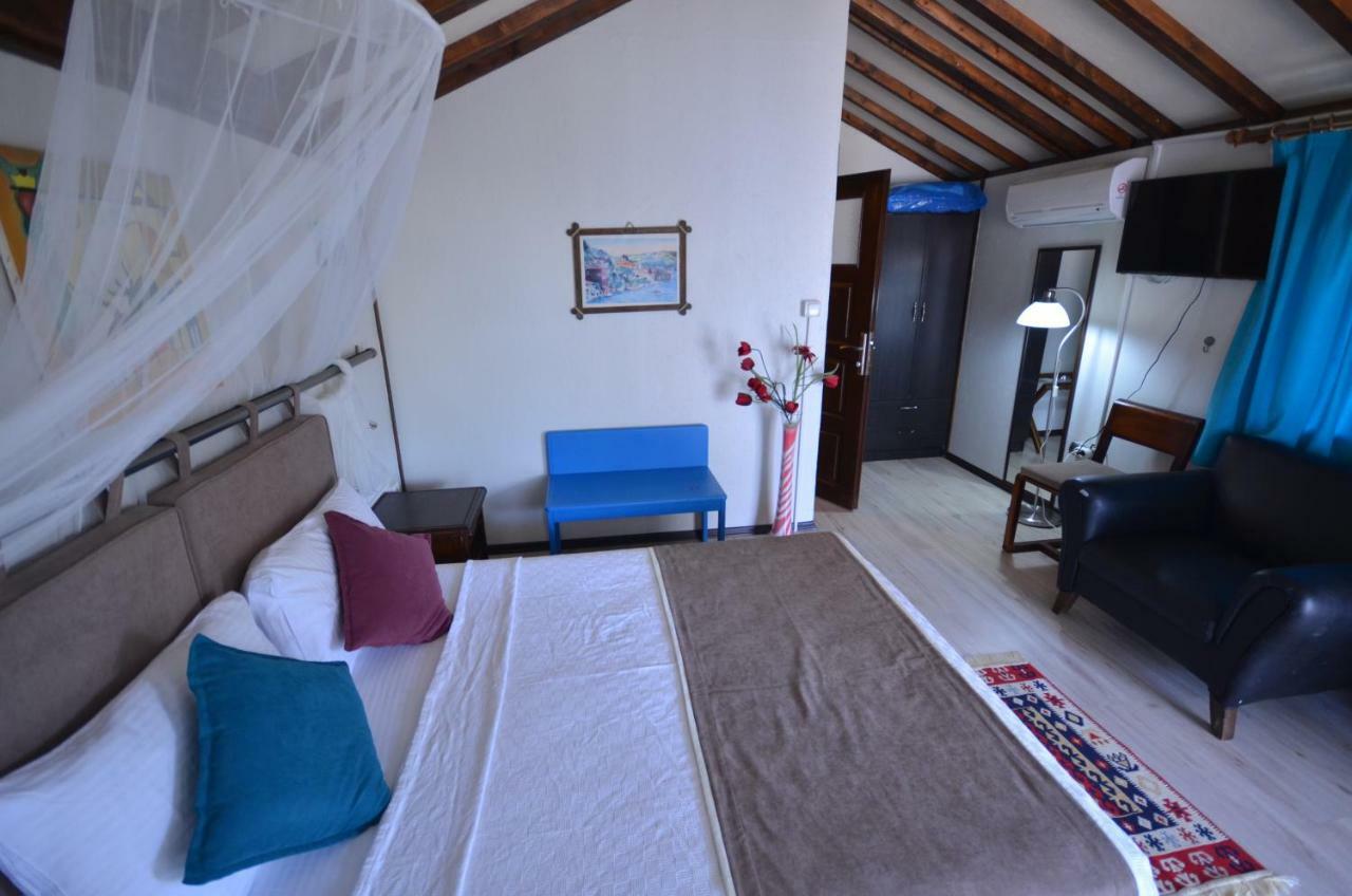 Blu Brezza Marine Lodge