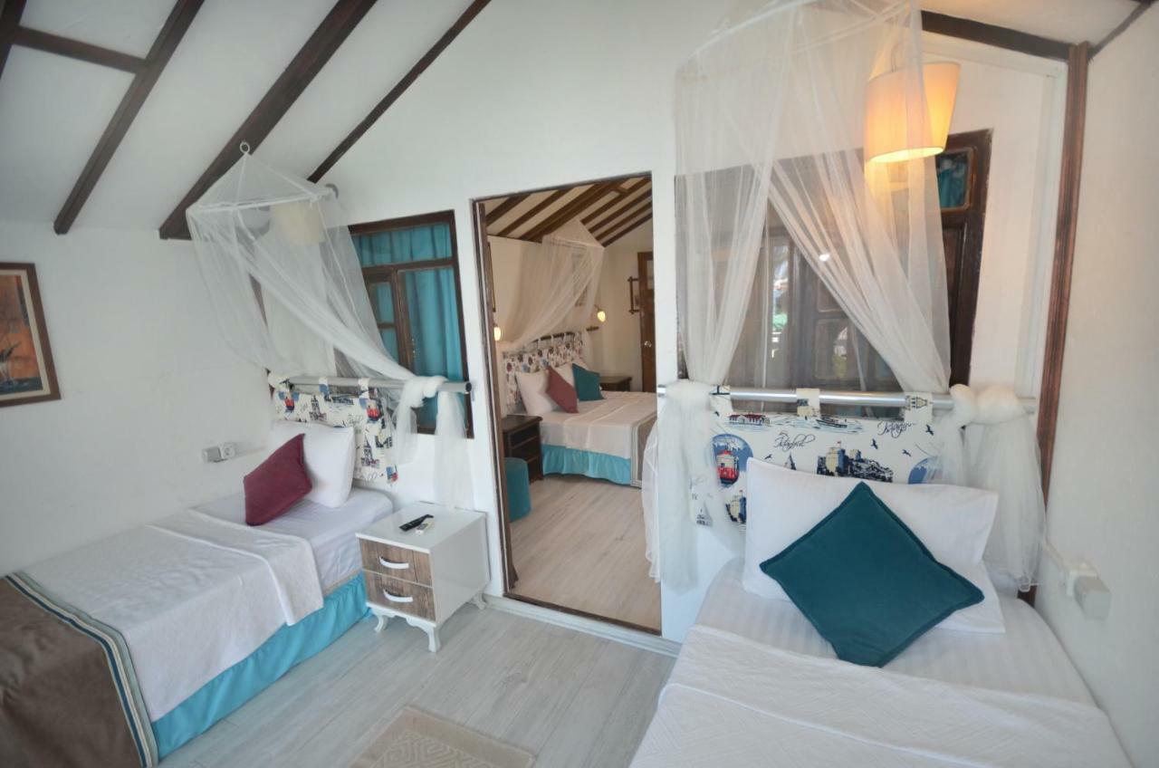 Blu Brezza Marine Lodge