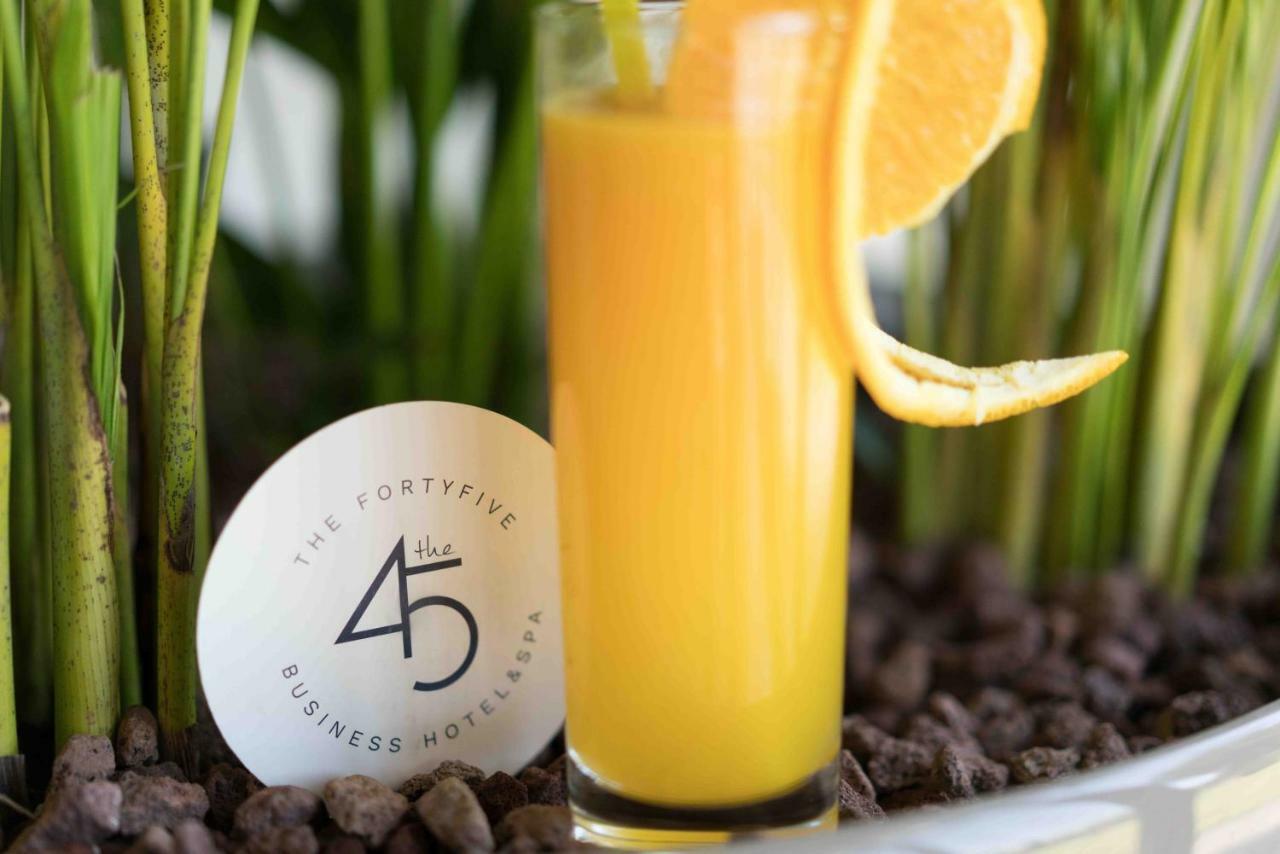 The Fortyfive Business & Manisa