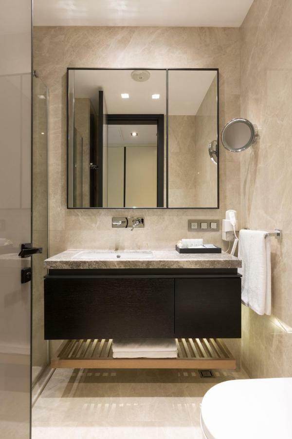 Hotel The Fortyfive Business & Manisa