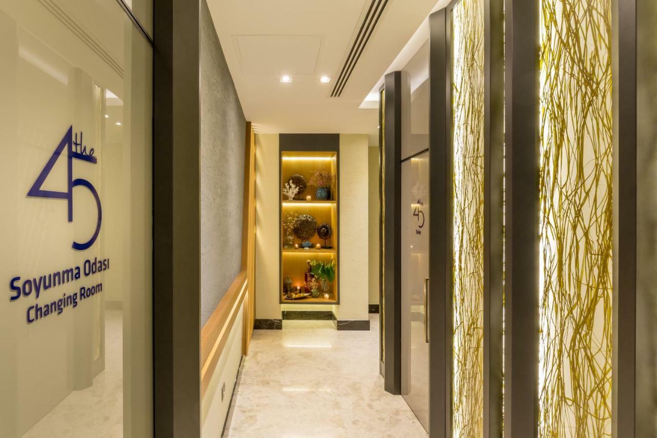 Hotel The Fortyfive Business & 4*