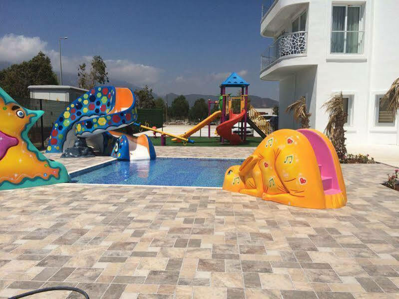 Hotel Marpessa Blue &