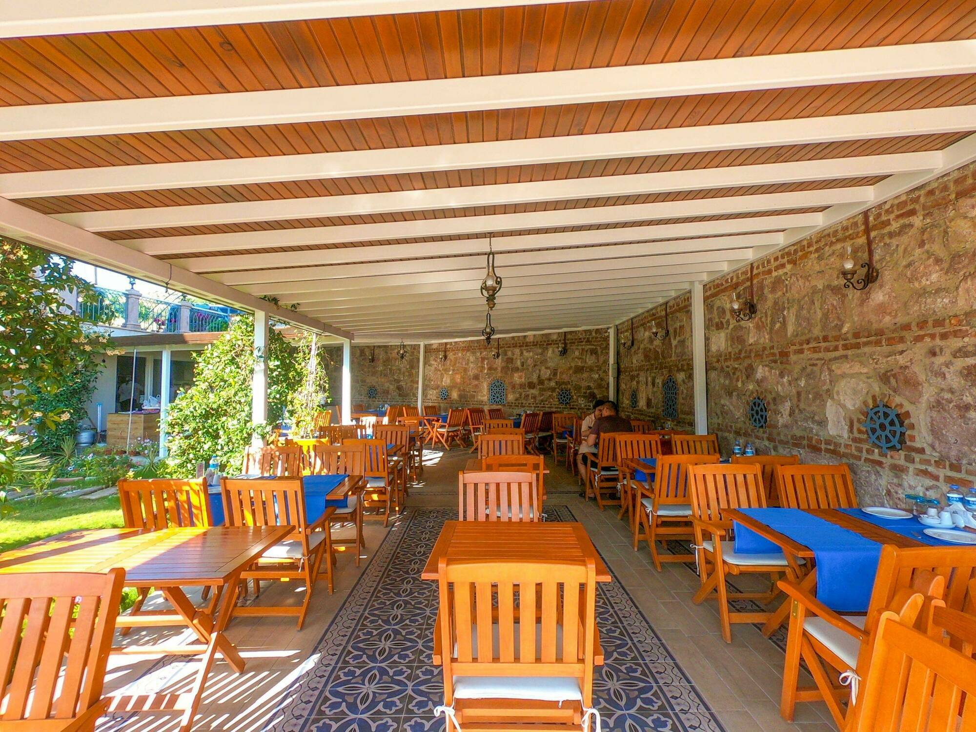 Cunda Rota Hotel 3*