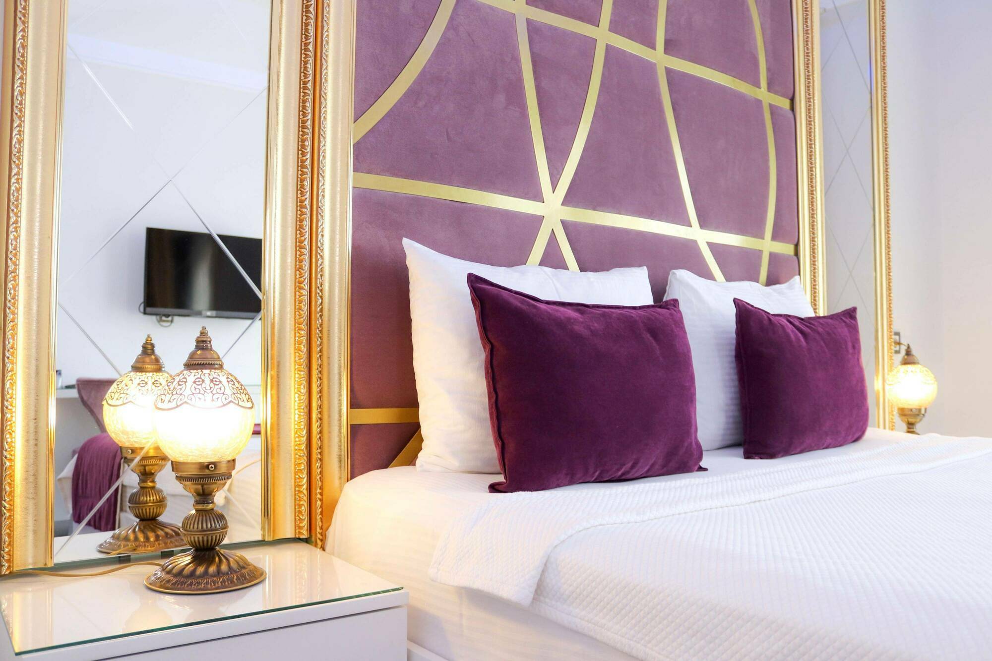 Cunda Rota Hotel 3*