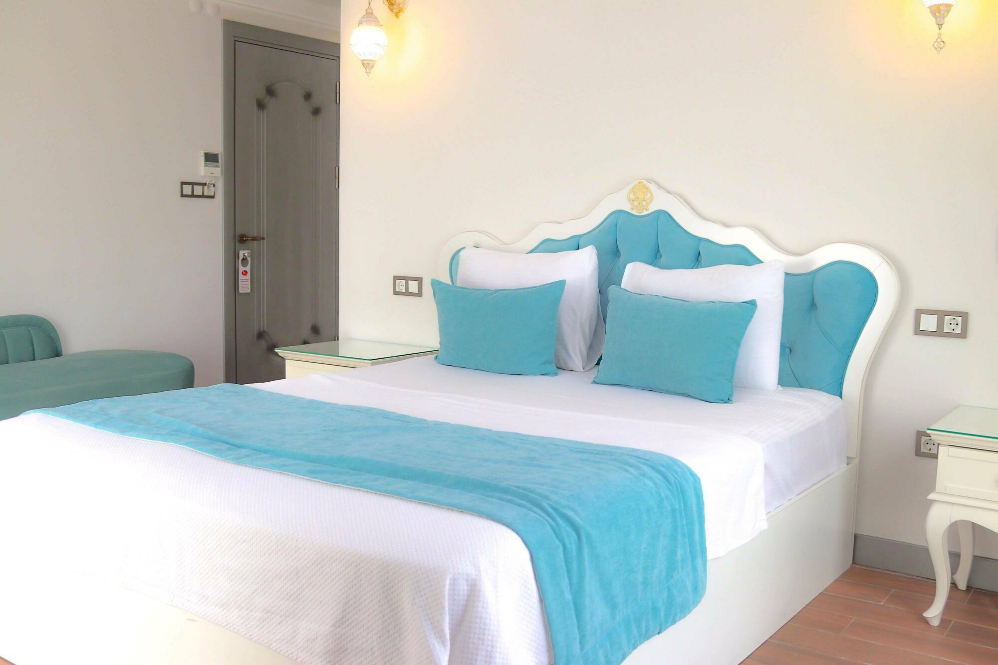 Cunda Rota 3*