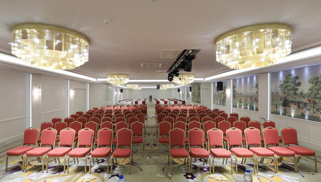 Atli Hotel