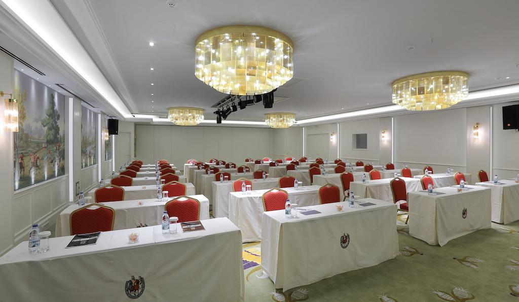 Hotel Atli 4*
