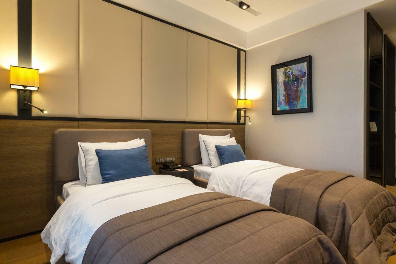 Hotel The Fortyfive Business & 4*