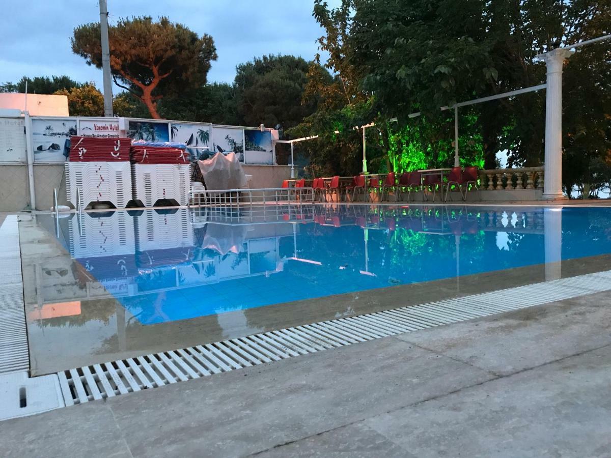Yasemin Hotel *