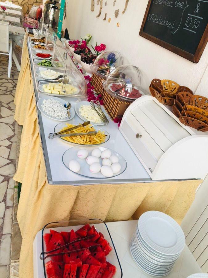 Evin Guest house 2*