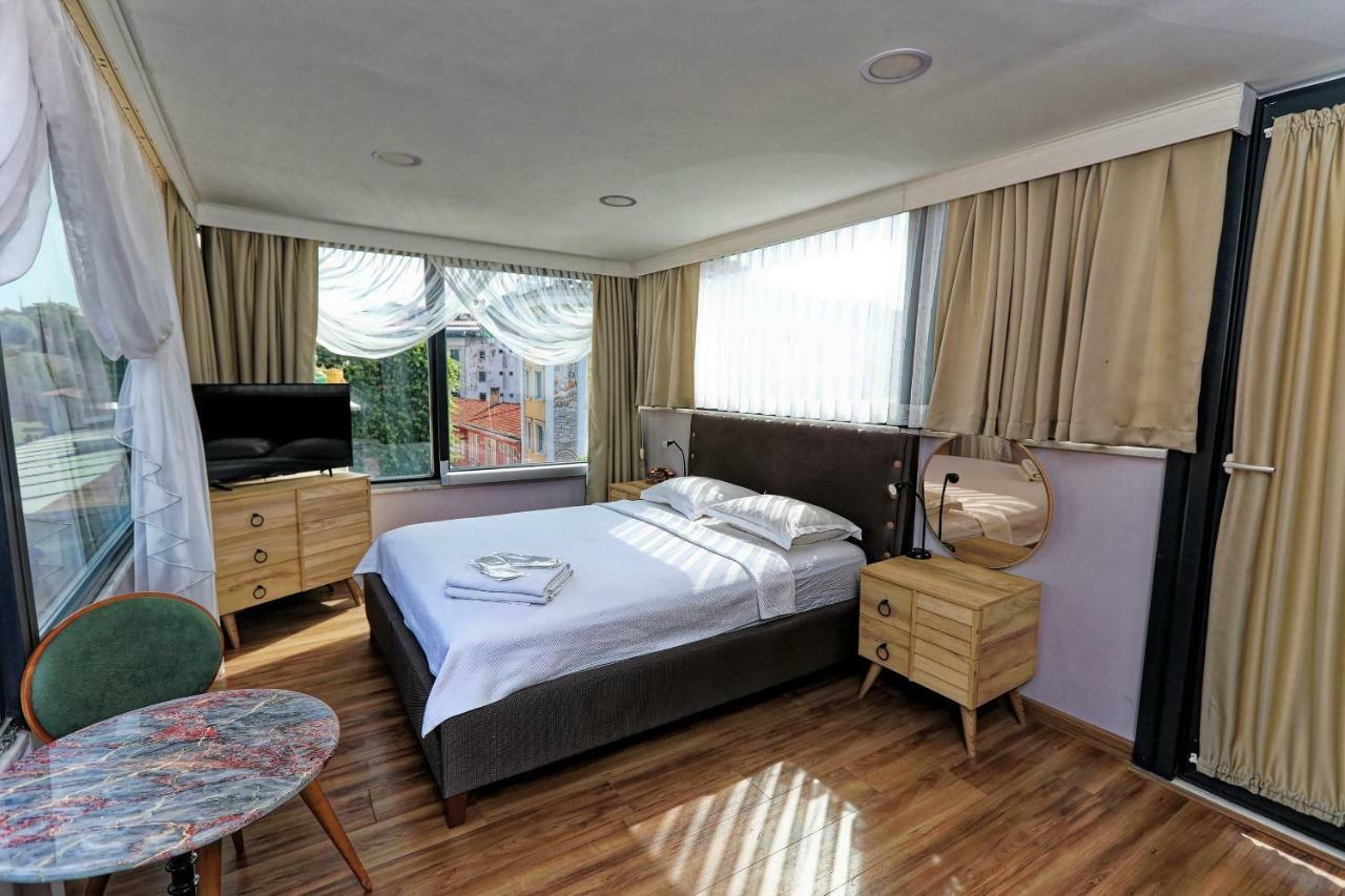 Romantic Mansion Apartment *